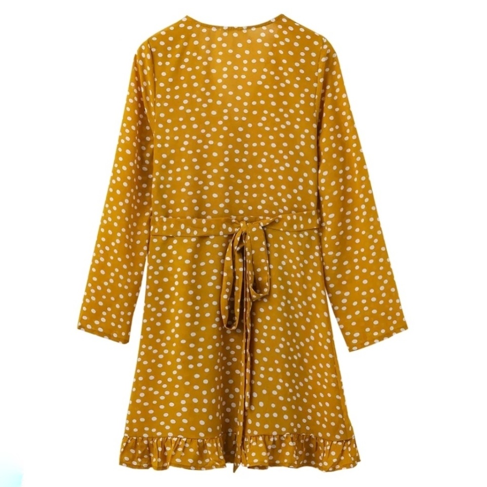 Polka dot ruffle wrap dress - Picture 2 of 6